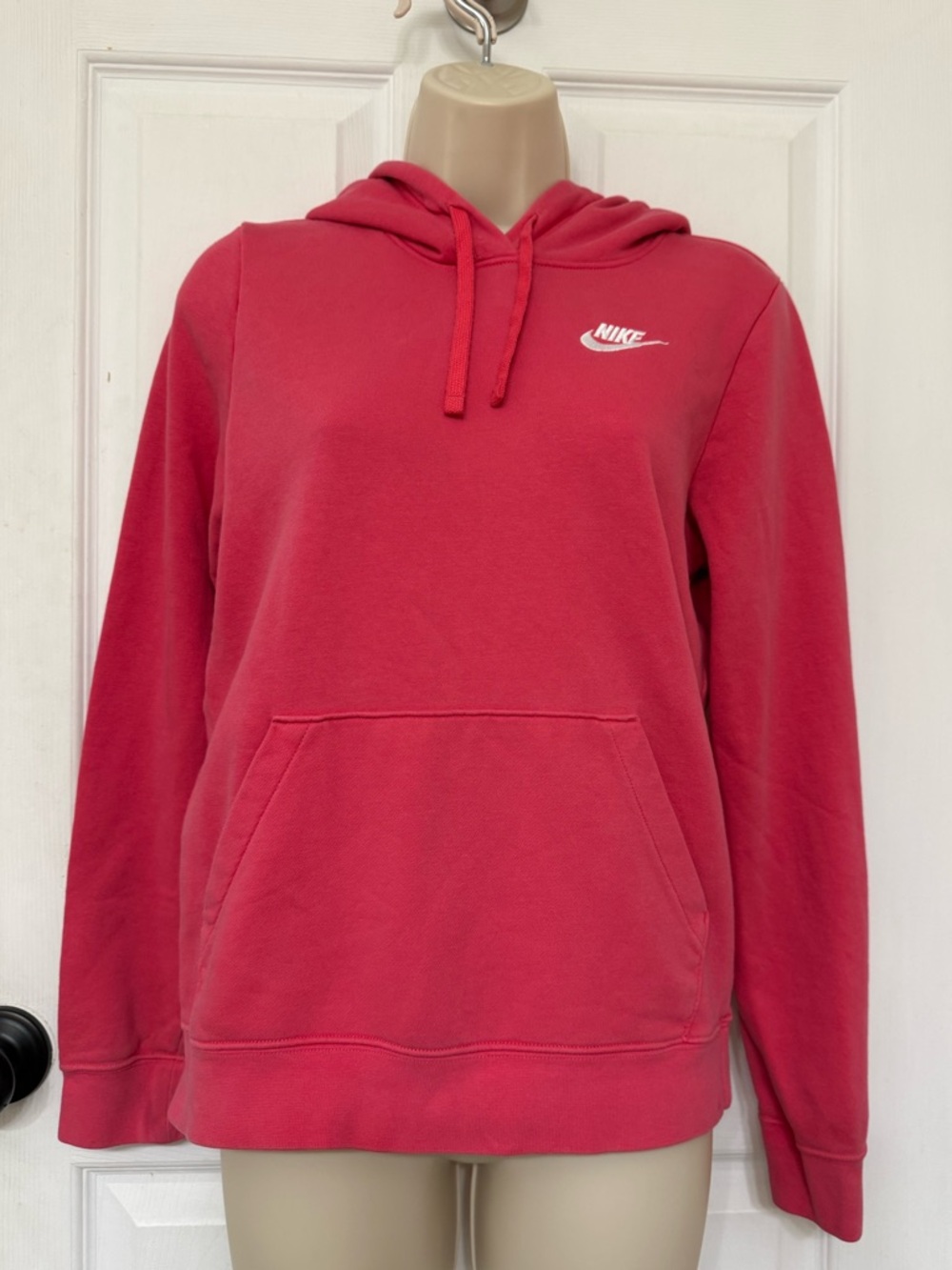 Nike Sportswear Club Fleece Pullover Hoodie Pink XS - Picture 3 of 11